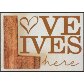 7X5 Plaque Wall Love Lives Here Mdf
