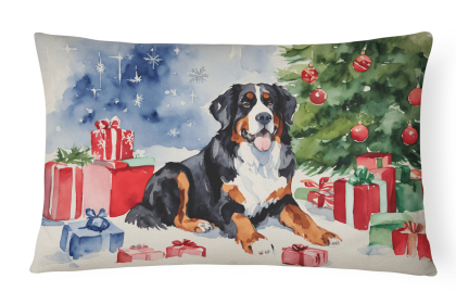 Waiting on Christmas Throw Pillow (Dog Breed: Bernese Mountain Dog 1263)